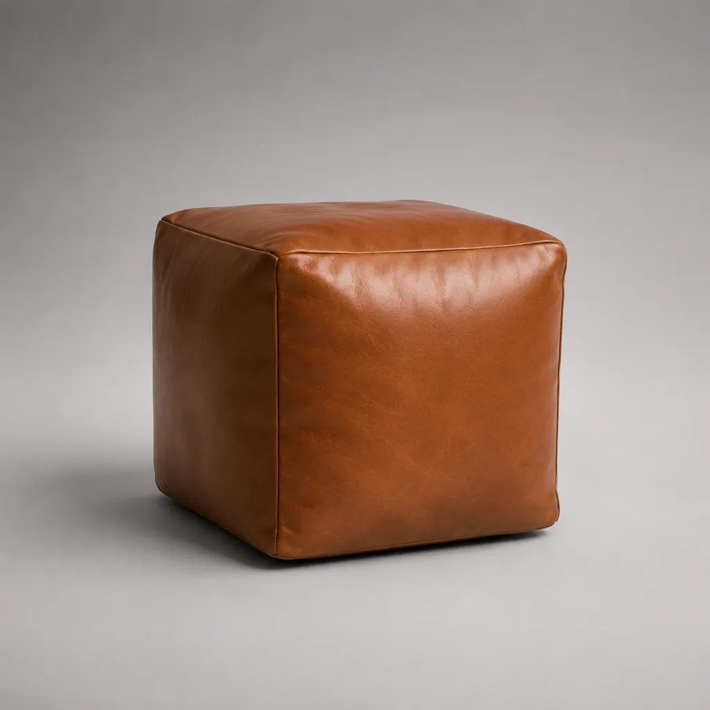 Pouf repose-pieds carré en similicuir PU marron cognac, 45 x 45 x 45 cm